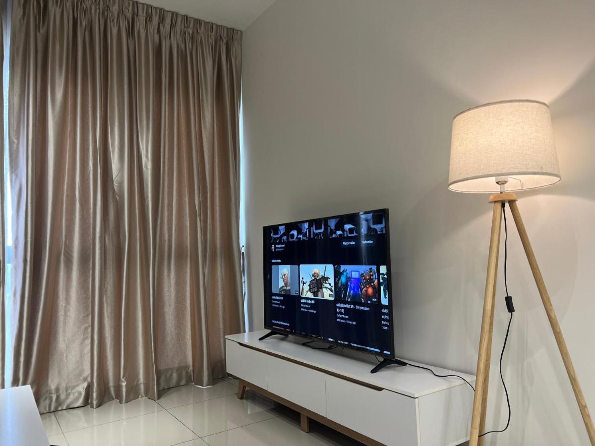 Mucihome Clio, Putrajaya Condo Near To Ioi City Mall, Alamanda, Hospital Serdang, Wetland Studio Kru Dll- Non Smoking Home For Malaysian Only Exterior photo