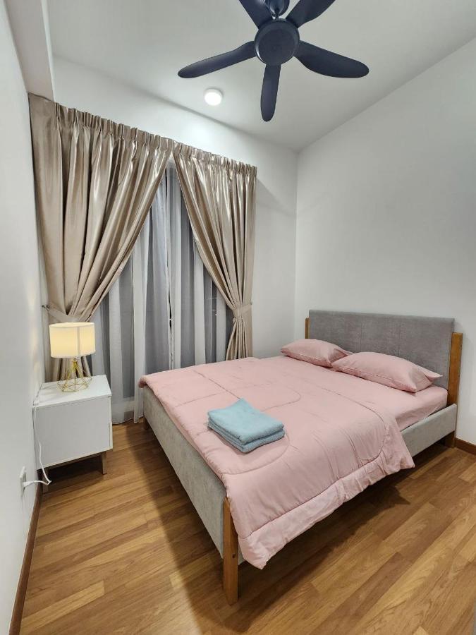 Mucihome Clio, Putrajaya Condo Near To Ioi City Mall, Alamanda, Hospital Serdang, Wetland Studio Kru Dll- Non Smoking Home For Malaysian Only Exterior photo